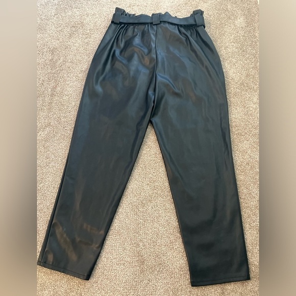 Rachel Zoe Black Faux Leather Tie Waist Pleated Front Cropped Pull On Pants L - Picture 4 of 9